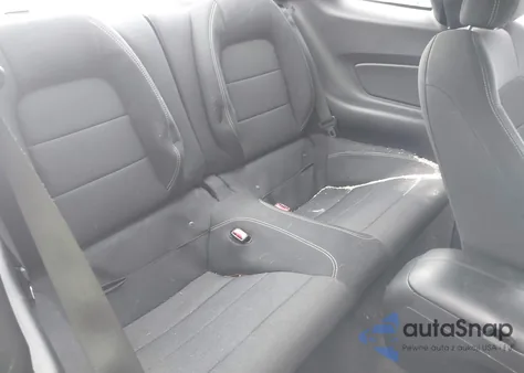 2017 Ford Mustang V6 z USA, uszkodzony, nr VIN 1FA6P8AM1H5259364